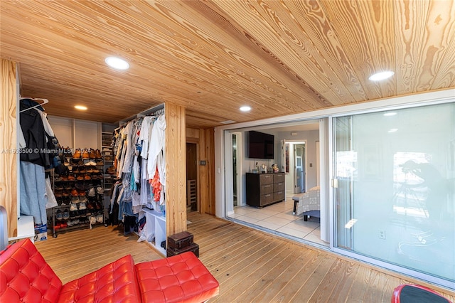 spacious closet featuring light wood-type flooring