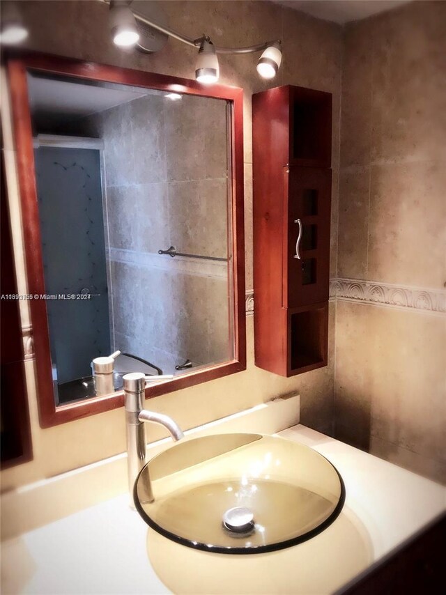 801 Three Islands Blvd Unit 411, Hallandale Beach, FL 33009 - bathroom with a sink