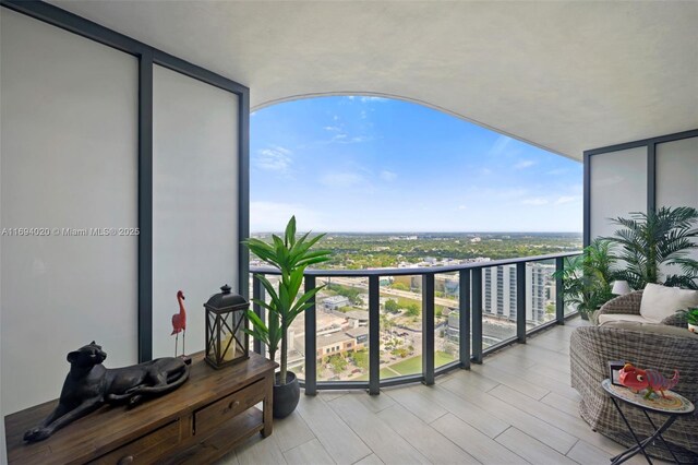 121 NE 34th St Unit 3014, Miami, FL 33137 - view of balcony