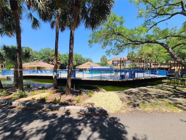 view of swimming pool