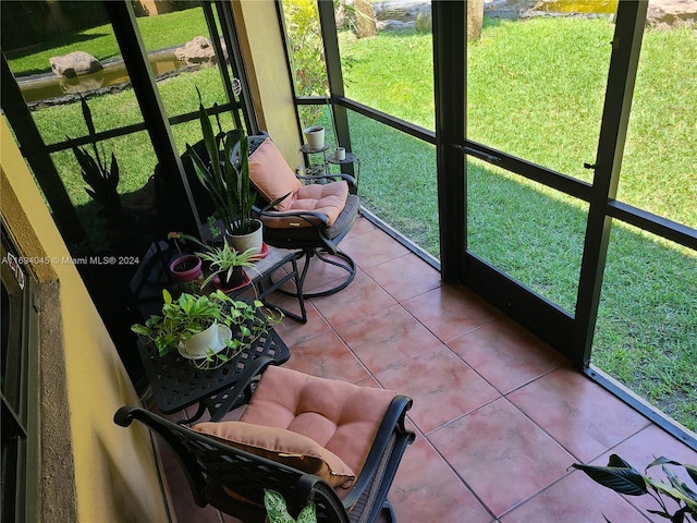 view of sunroom / solarium