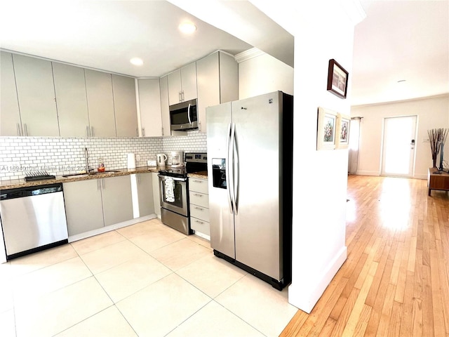 329 NE 87th St, El Portal, FL 33138 - photo 9
