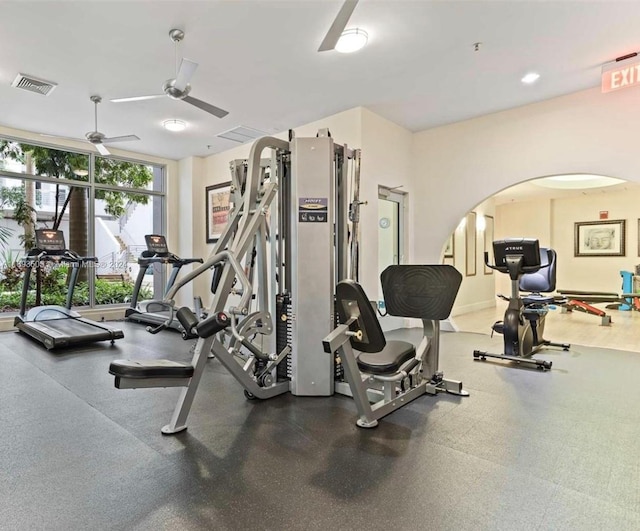 exercise room featuring ceiling fan