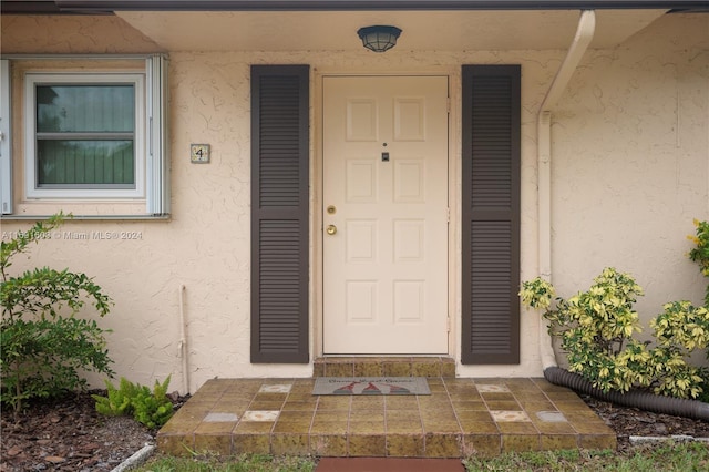 view of entrance to property