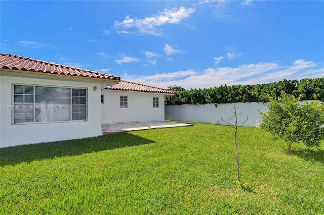 8925 SW 11th St, Miami, FL 33174 - view of yard with a patio area