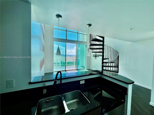 300 S Biscayne Blvd Unit 826, Miami, FL 33131 - kitchen with baseboards and dishwashing machine