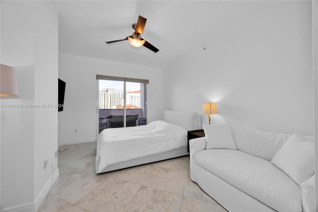 bedroom with ceiling fan