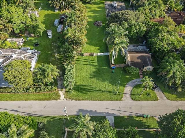 355 NE 156th St, Miami, FL 33162