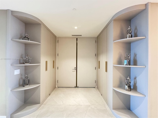 18975 Collins Ave Unit 3402, Sunny Isles Beach, FL 33160 - view of corridor