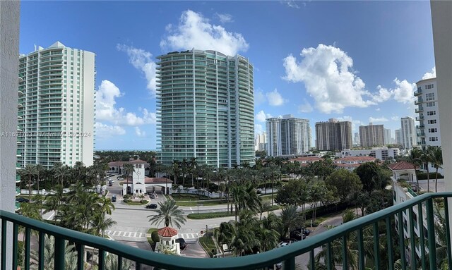 20000 E Country Club Dr Unit 803, Aventura, FL 33180 - photo 18
