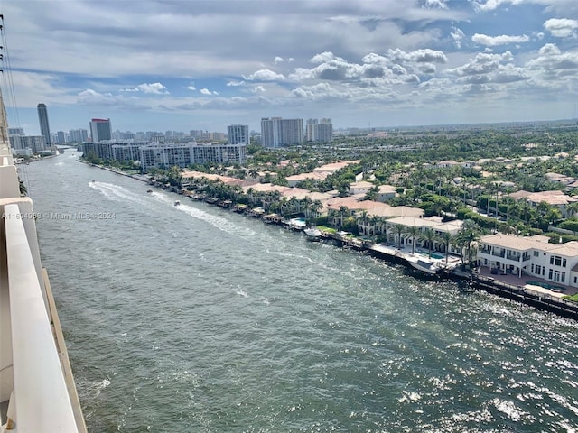 bird's eye view featuring a water view