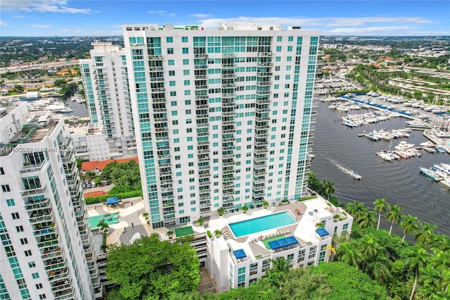 bird's eye view featuring a water view