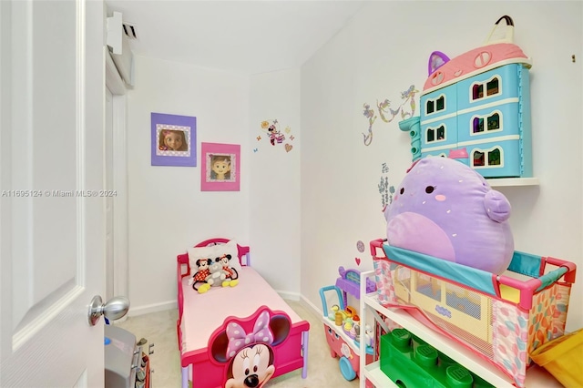 view of carpeted bedroom