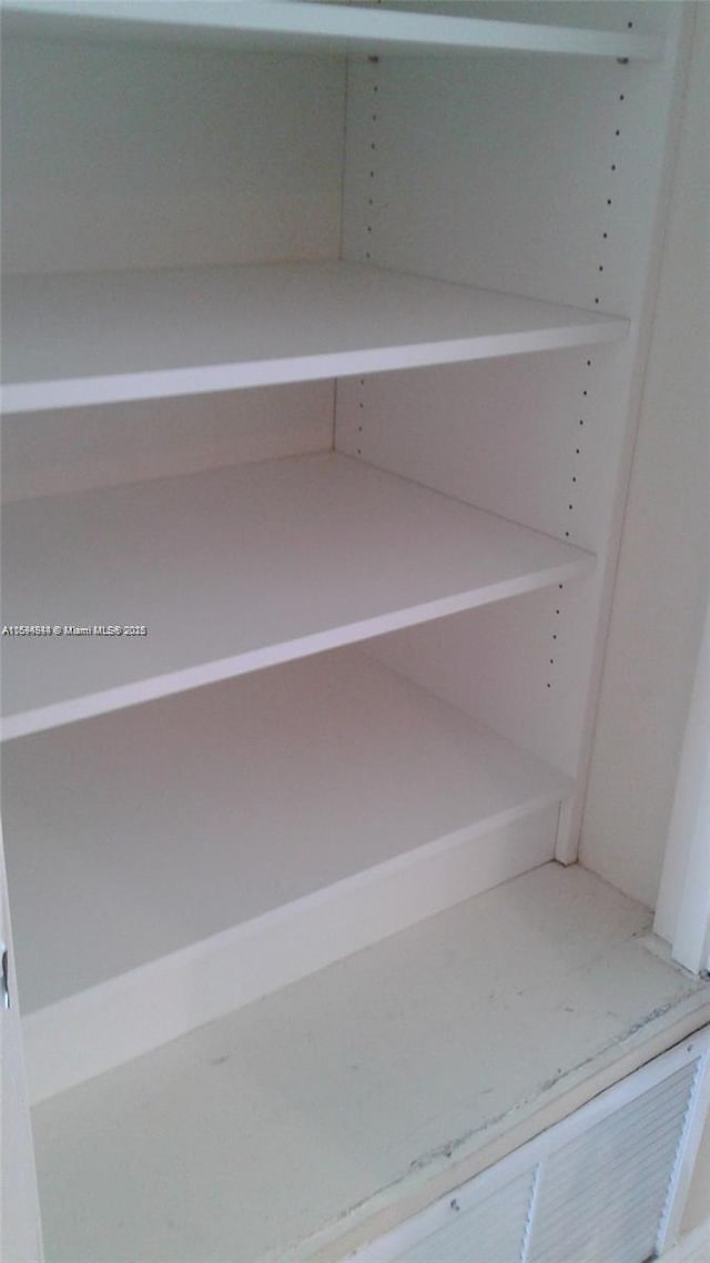 1420 Brickell Bay Dr Unit 1506D, Miami, FL 33131 - view of closet