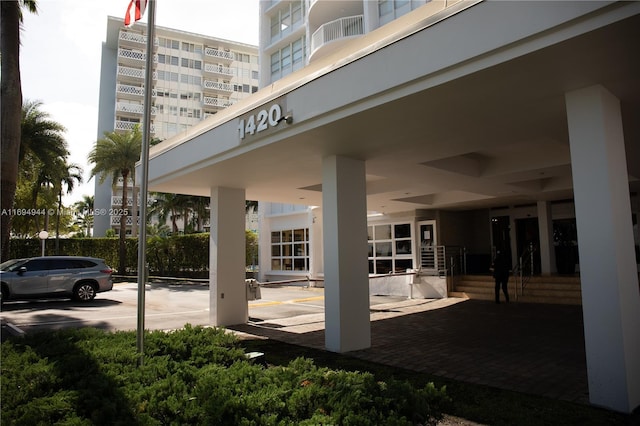 1420 Brickell Bay Dr Unit 1506D, Miami, FL 33131 - view of patio / terrace