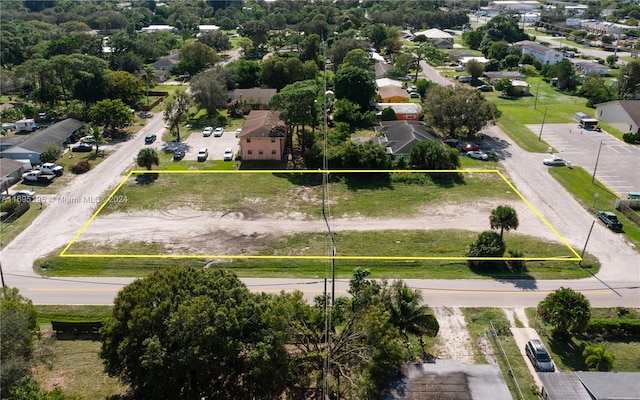 Listing photo 2 for 943 Kanner Dr, Fort Pierce FL 34982