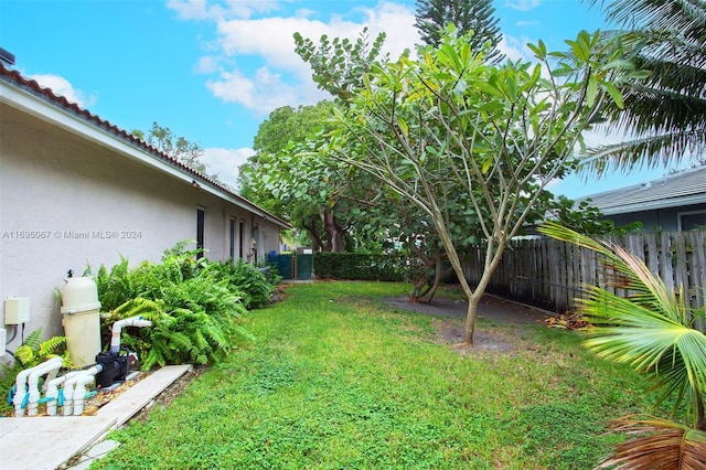 892 NW 83rd Dr, Coral Springs, FL 33071 - view of fenced backyard