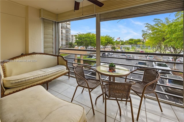 balcony with ceiling fan