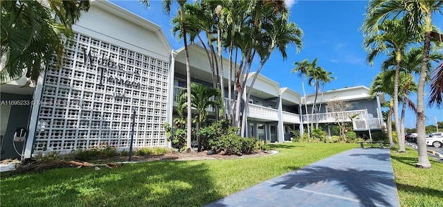 view of building exterior