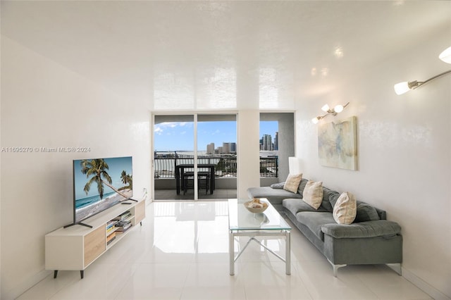 Listing photo 3 for 555 NE 15th St Unit 19J, Miami FL 33132