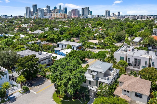 drone / aerial view with a view of city