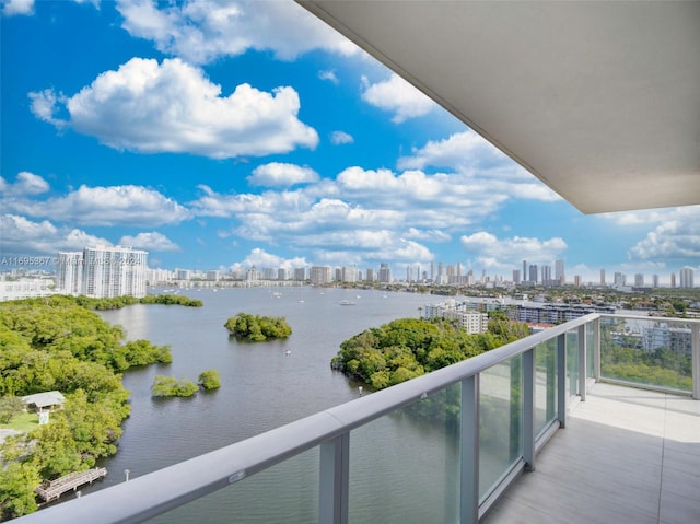 16385 Biscayne Blvd Unit 1615, North Miami Beach, FL 33160 - balcony with a skyline view and a water view