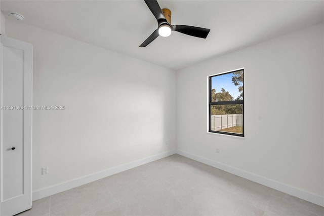 unfurnished room with ceiling fan