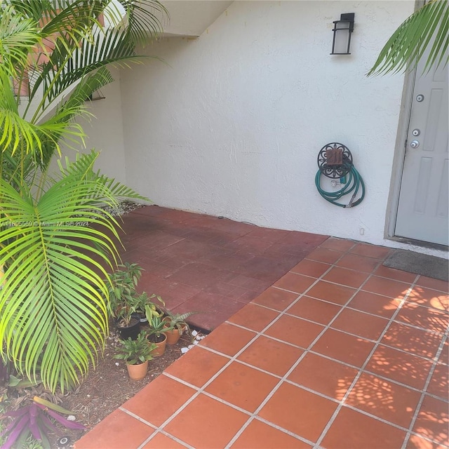 3564 Magellan Cir Unit 211-1, Aventura, FL 33180 - view of patio / terrace