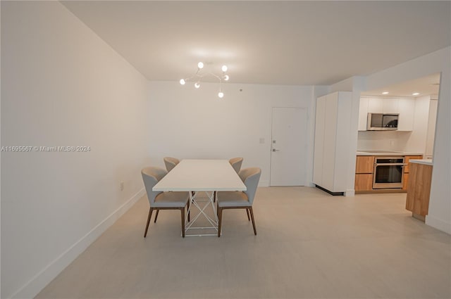 view of unfurnished dining area