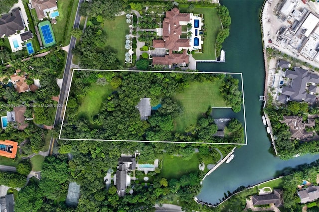 Listing photo 3 for 8565 Old Cutler Rd, Coral Gables FL 33143