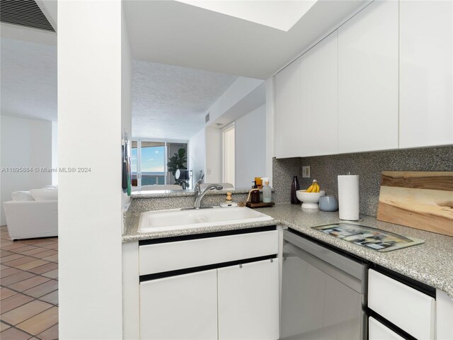 6767 Collins Ave Unit 1704, Miami Beach, FL 33141 - photo 11