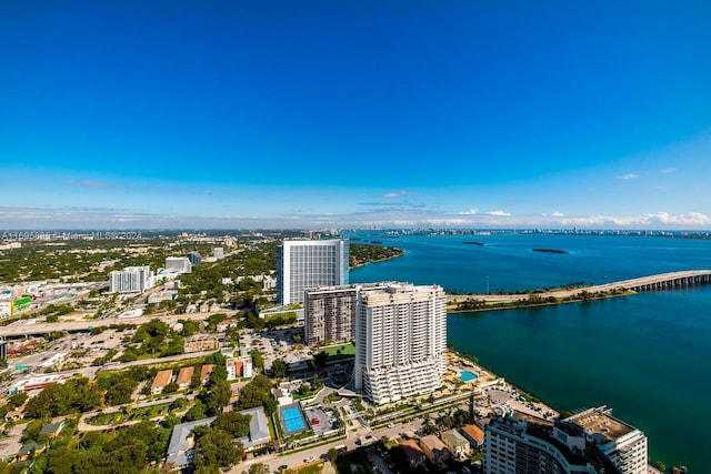 bird's eye view featuring a water view