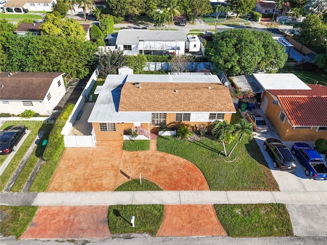 drone / aerial view featuring a residential view