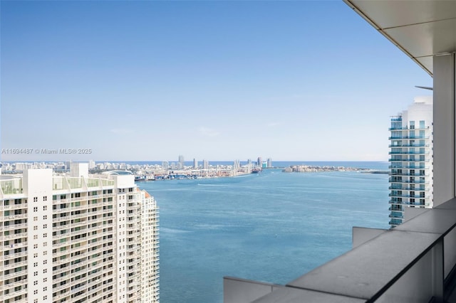 Listing photo 2 for 1395 Brickell Ave Unit 3410, Miami FL 33131