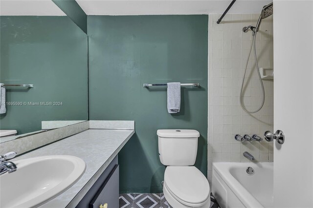 7243 W Sunrise Blvd Unit 7243K, Plantation, FL 33313 - bathroom featuring vanity and shower / washtub combination