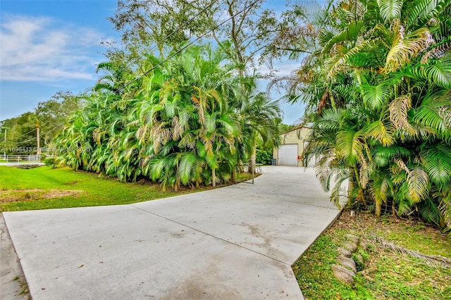 surrounding community featuring a lawn