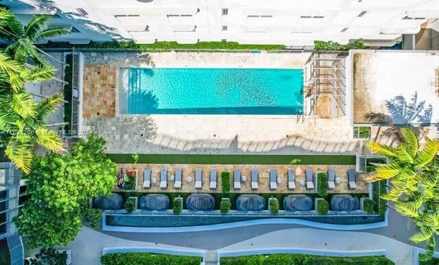 2155 Washington Ct Unit 101, Miami Beach, FL 33139 - photo 4
