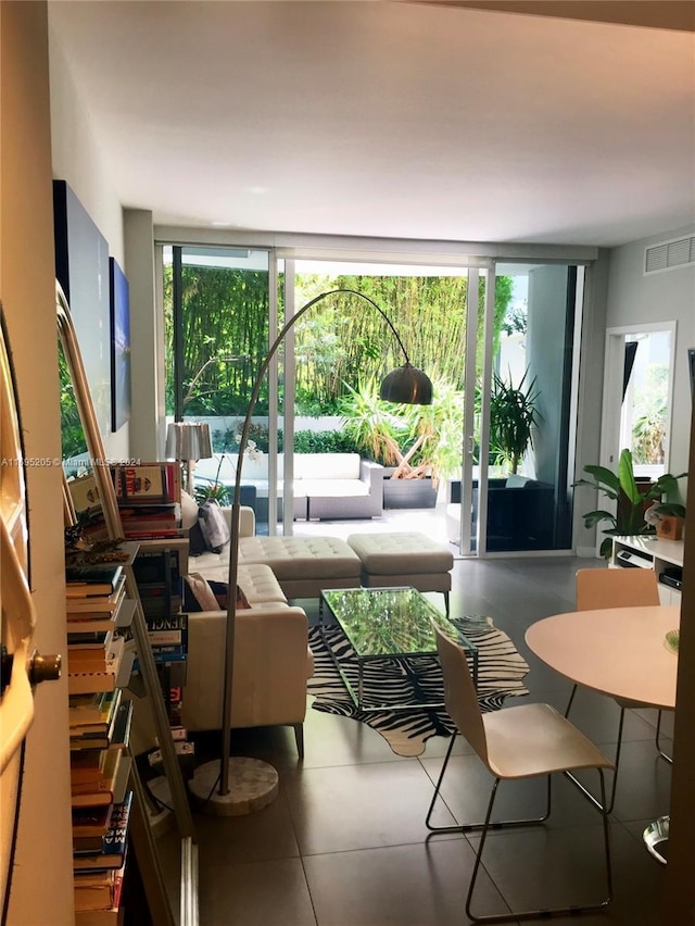 2155 Washington Ct Unit 101, Miami Beach, FL 33139 - photo 8