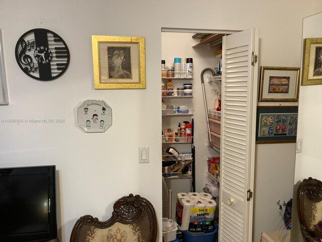 8124 SW 81st Ter, Miami, FL 33143 - photo 18