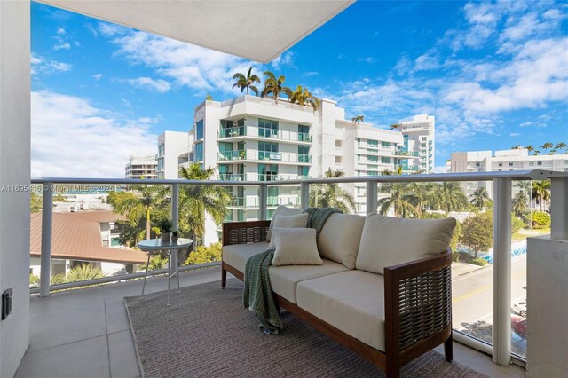 balcony featuring outdoor lounge area