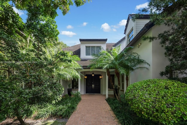 view of entrance to property