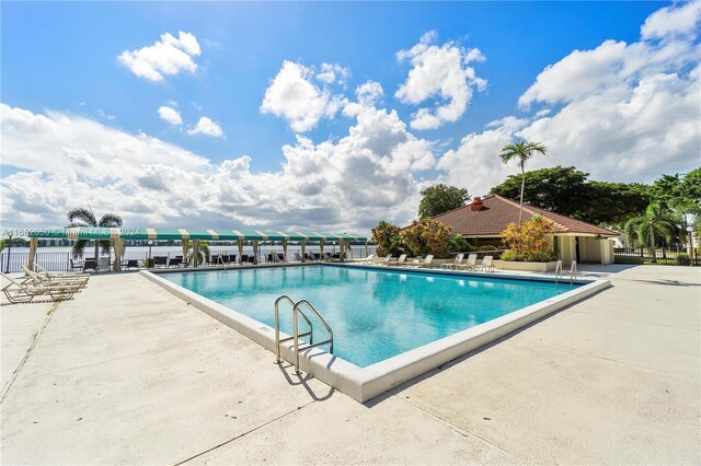 105 Lake Emerald Dr Unit 315, Oakland Park, FL 33309 - photo 35