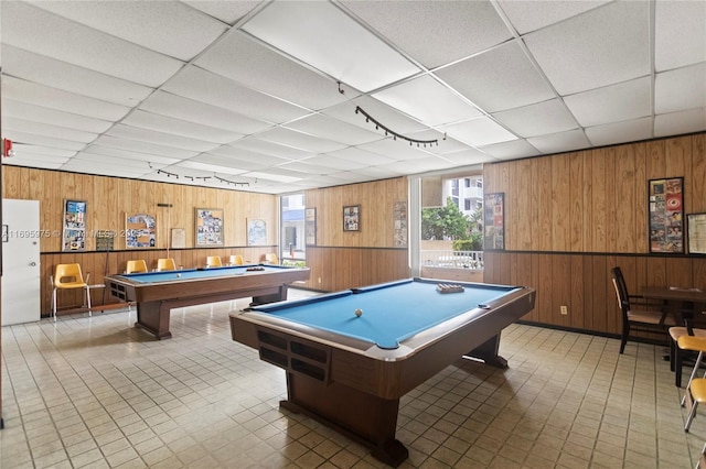 playroom featuring a paneled ceiling and pool table