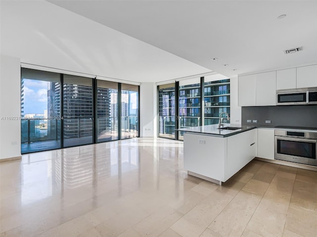 88 SW 7th St Unit 1901, Miami, FL 33130 - photo 4