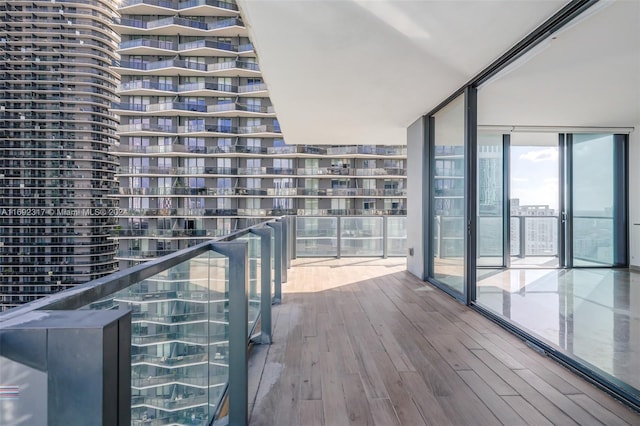 88 SW 7th St Unit 1901, Miami, FL 33130 - photo 25