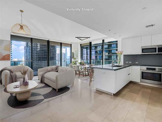 88 SW 7th St Unit 1901, Miami, FL 33130 - photo 60