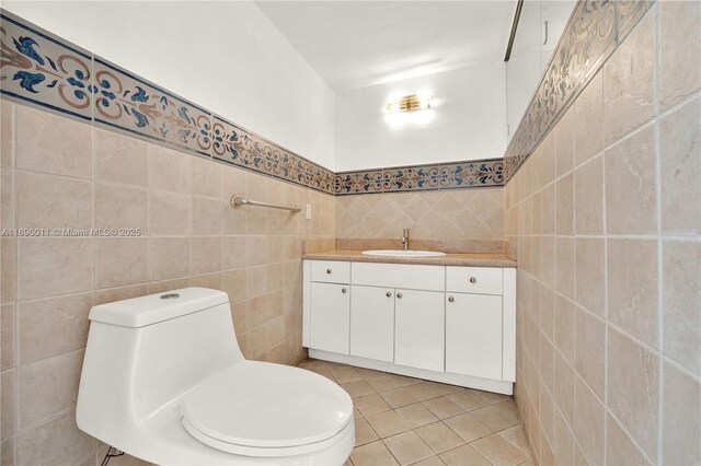 385 Poinciana Dr Unit 1230, Sunny Isles Beach, FL 33160 - photo 22