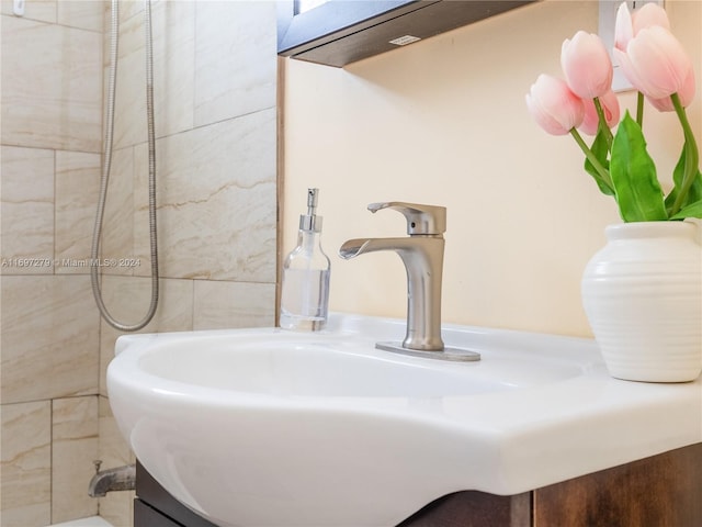 room details featuring sink