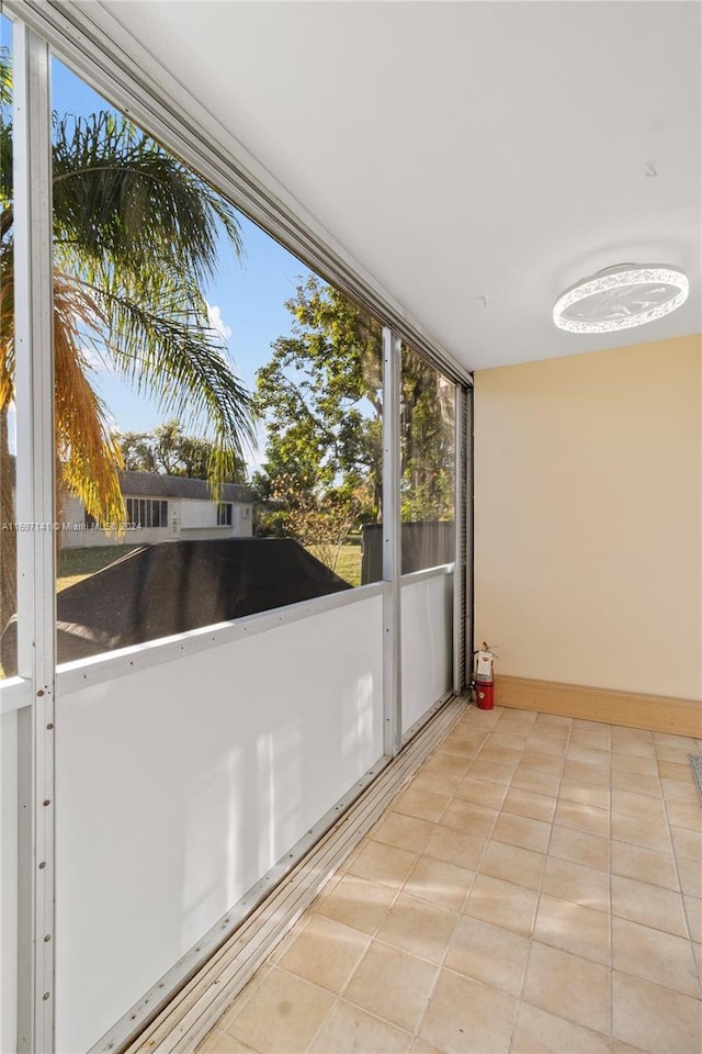 view of unfurnished sunroom