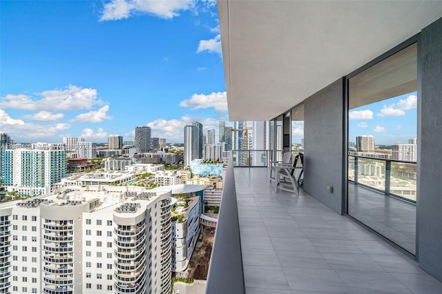 788 NE 23rd St Unit 2102, Miami, FL 33137 - balcony featuring a view of city